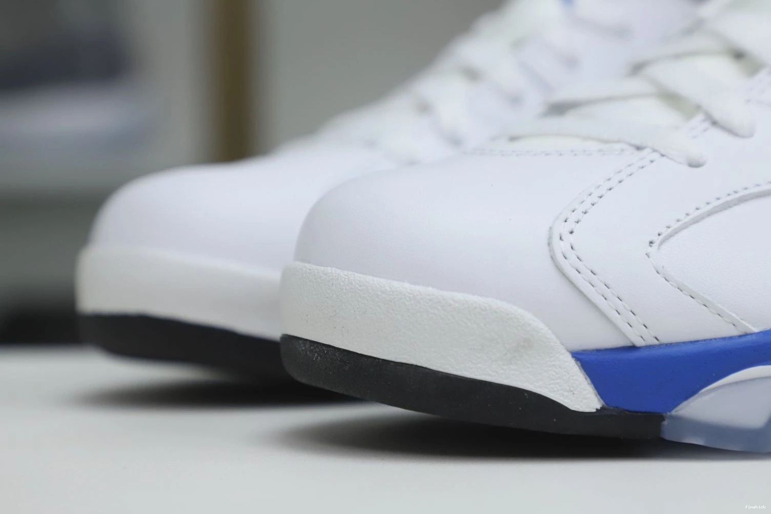 6 JORDAN RETRO SPORT AIR BLUE 0730